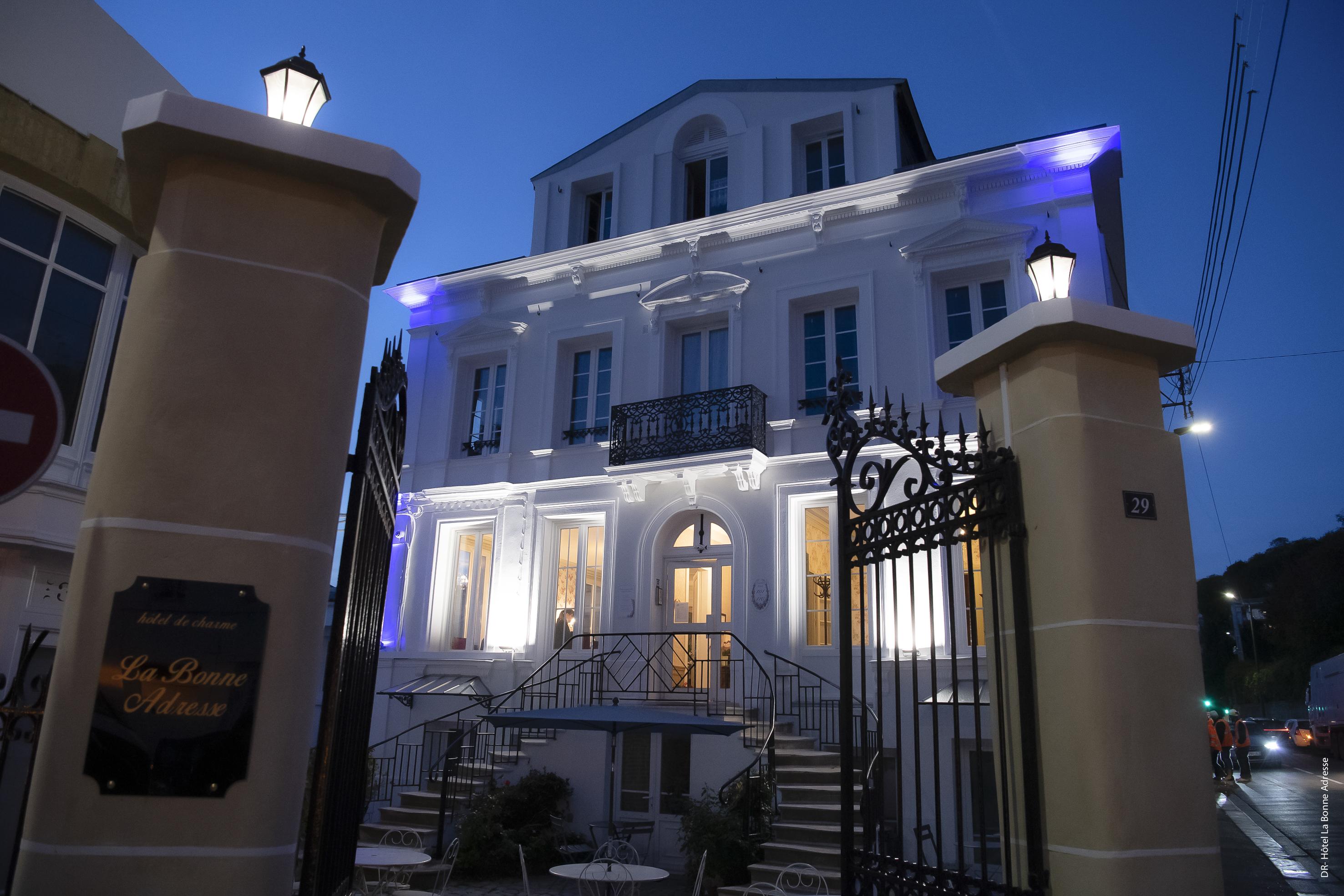 Hotel De Charme La Bonne Adresse - Logis Hotels Le Havre Exterior photo