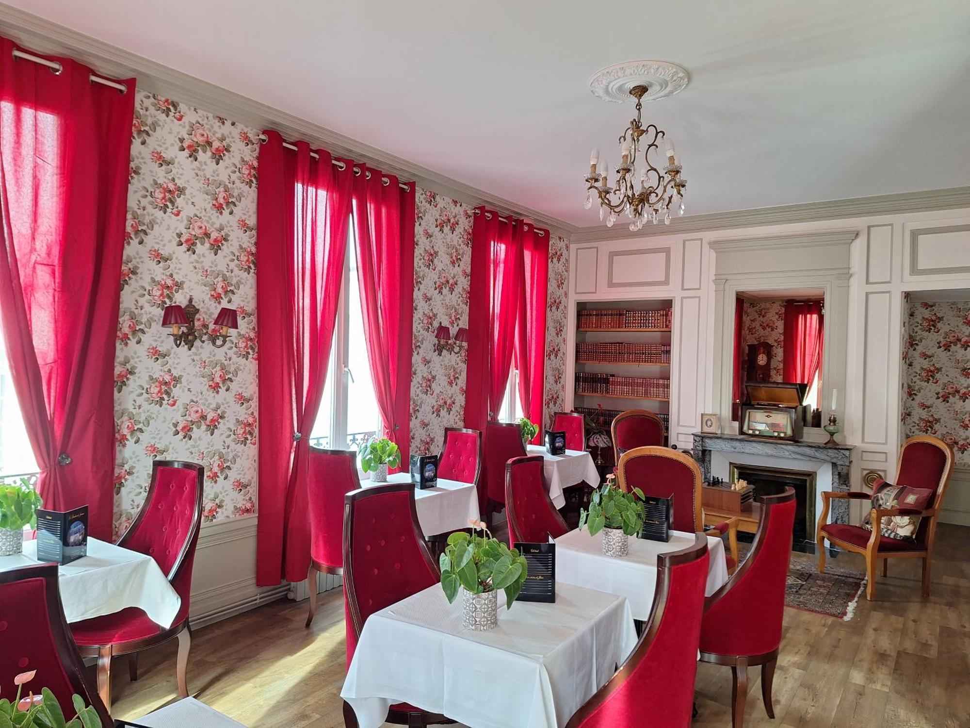 Hotel De Charme La Bonne Adresse - Logis Hotels Le Havre Exterior photo
